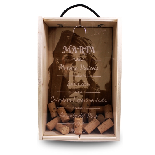 Caja personalizada con tapa de metacrilato - Niveles Sommelier - Vino personalizado