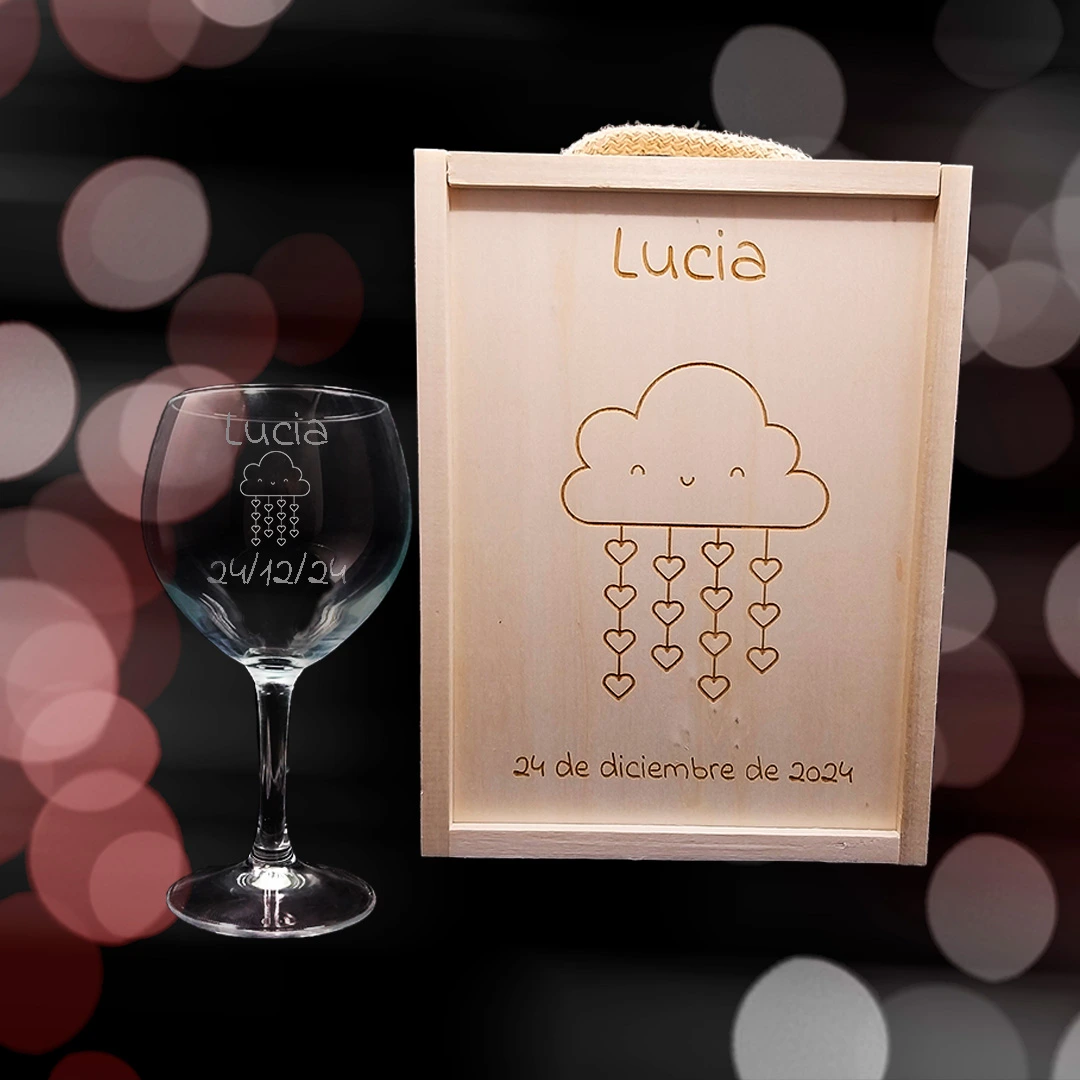 Kit de 1 Copa de Gintonic Grabada con estuche de madera personalizado - Modelo Bautizo - Vino personalizado