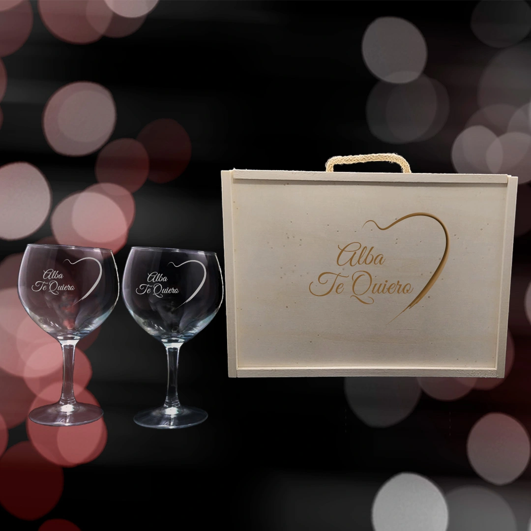Kit de 2 Copas de Gintonic Grabadas con estuche de madera personalizado - Modelo Corazón - Vino personalizado