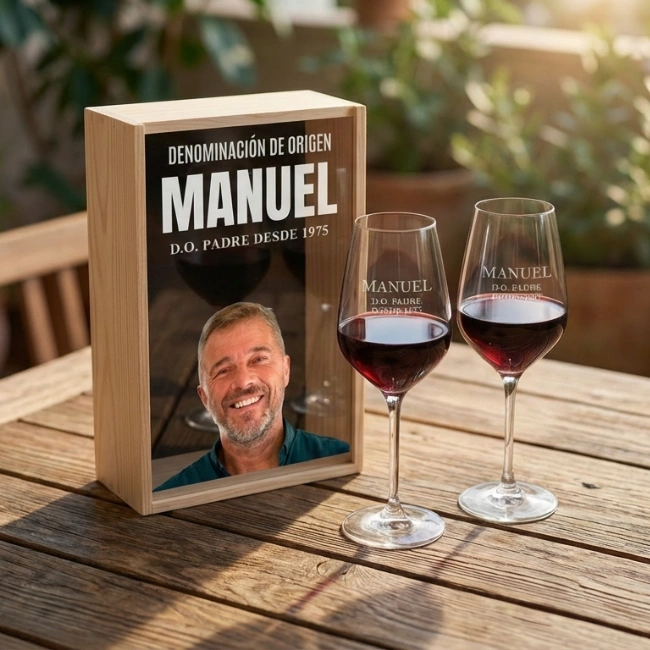 Kit Caja DO Padre con Metacrilato a Color + 2 Copas Personalizadas - Vino personalizado