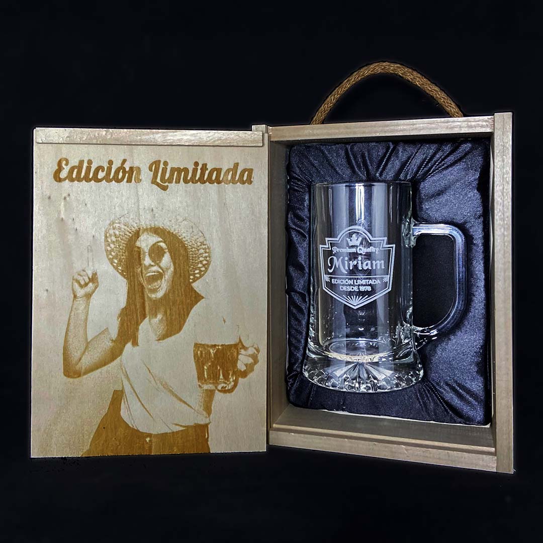 Kit de jarra de cerveza grabada con estuche de madera personalizado - Edición Limitada - Vino personalizado