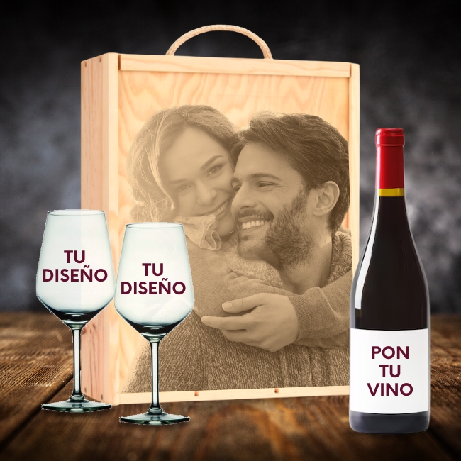 Kit Pon Tu Vino con Copas y Caja de Madera Personalizados - Vista alternativa
