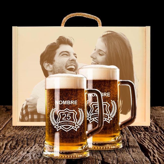 2 Jarras de Cerveza y Caja Personalizadas – Modelo Cerveza Oficial con Grabado Individual - Vista alternativa