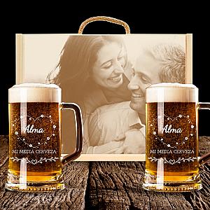 2 Jarras de Cerveza y Caja Personalizadas – Modelo Mi Media.. Cerveza con Grabado Individual 1