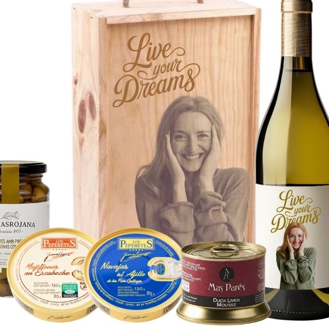 Lote nº 2  Cestas Gourmet Personalizadas  con Vino para regalar - Vista alternativa