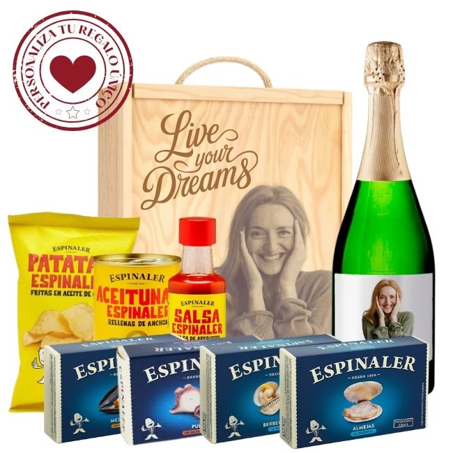 Lote nº 3  Cestas Gourmet Personalizadas  con Vino para regalar - Vino personalizado