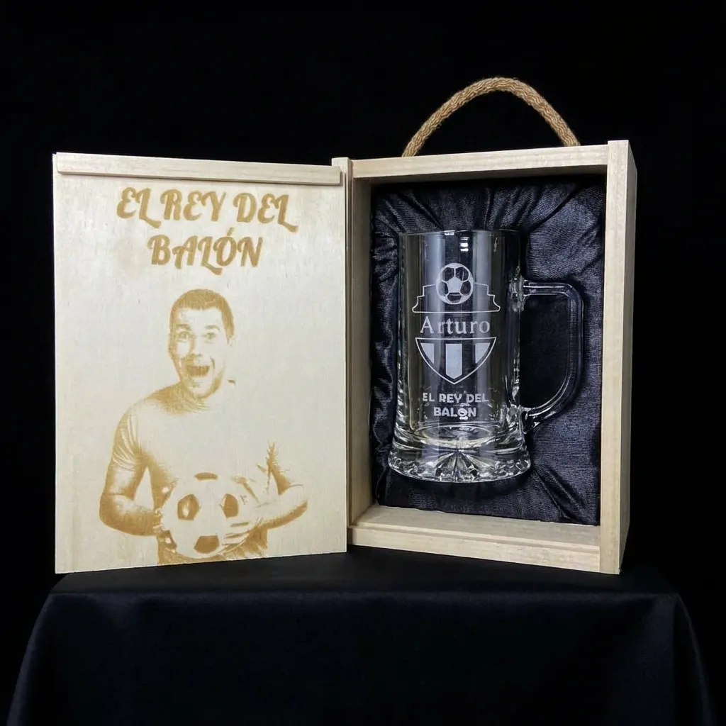 Para Futboleros - Regalos personalizados para amantes del fútbol y del buen vino.