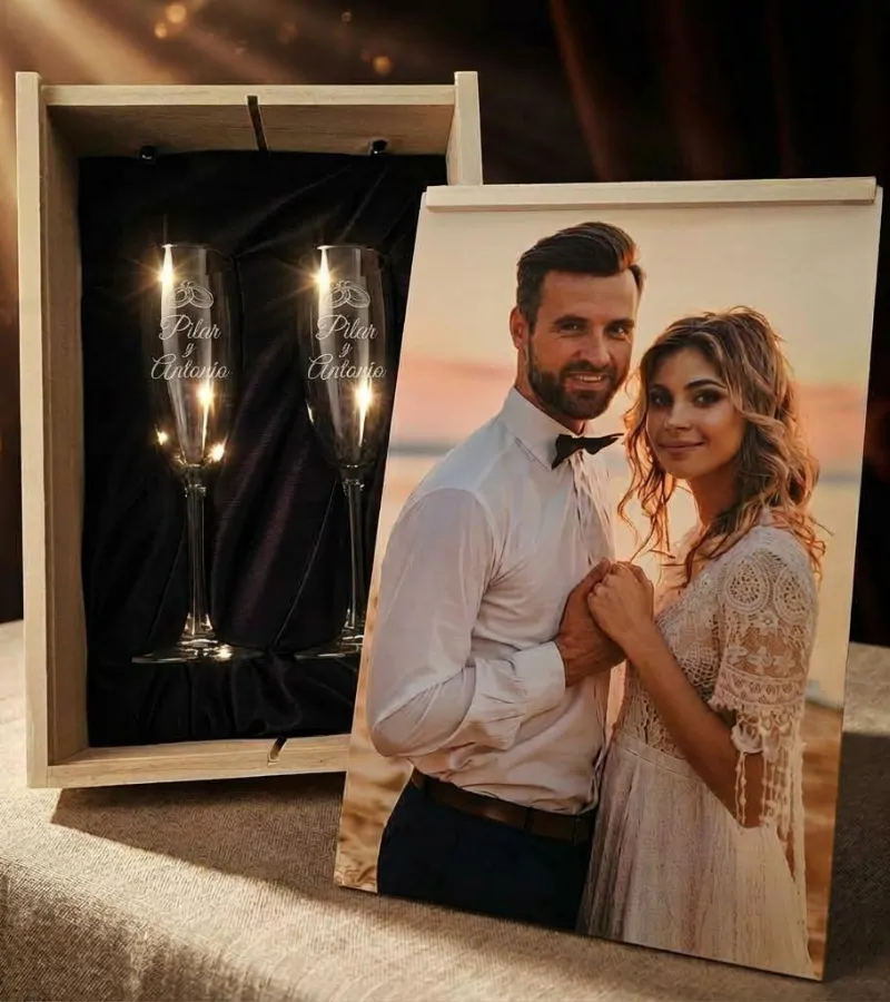 Slider móvil 3: CELEBRA EL AMOR CON DETALLES ÚNICOS PERSONALIZADOS